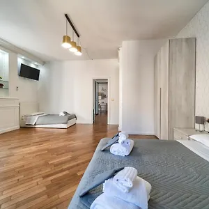  Apartment Dante 138 Class &